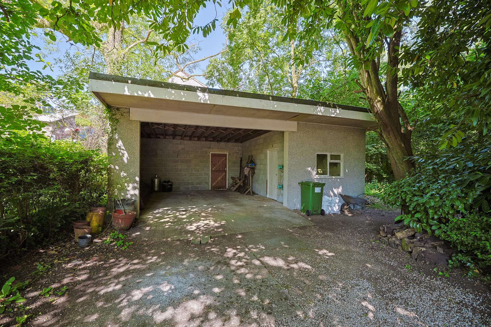 Avondale House, Llys Tawel, Ystradgynlais, Swansea, SA9 1BL